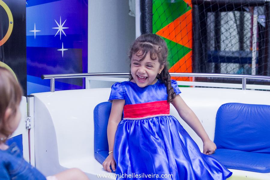 Fotografia de Festa Infantil tema Show da Luna
 no buffet kairós em Diadema - SP