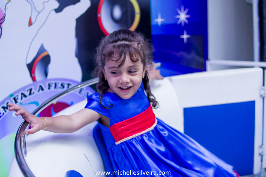 Fotografia de Festa Infantil tema Show da Luna
 no buffet kairós em Diadema - SP