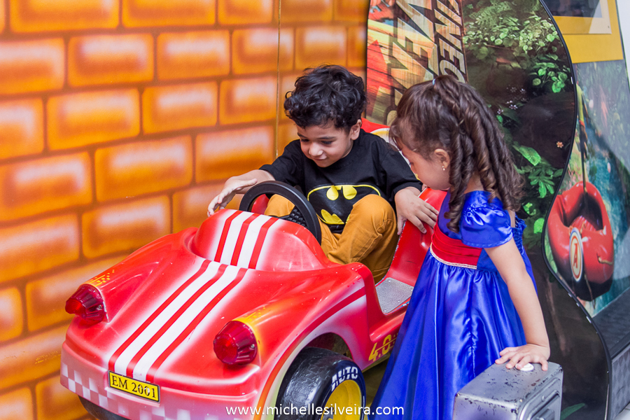 Fotografia de Festa Infantil tema Show da Luna
 no buffet kairós em Diadema - SP