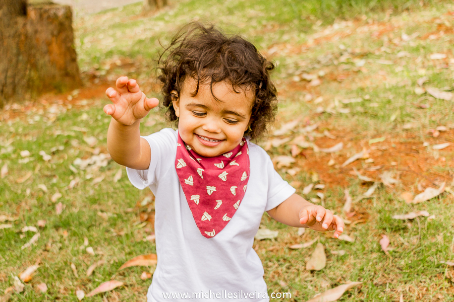 Ensaio fotográfico lifestyle de família no parque do paço em Diadema - sp