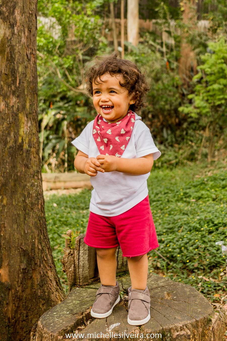 Ensaio fotográfico lifestyle de família no parque do paço em Diadema - sp