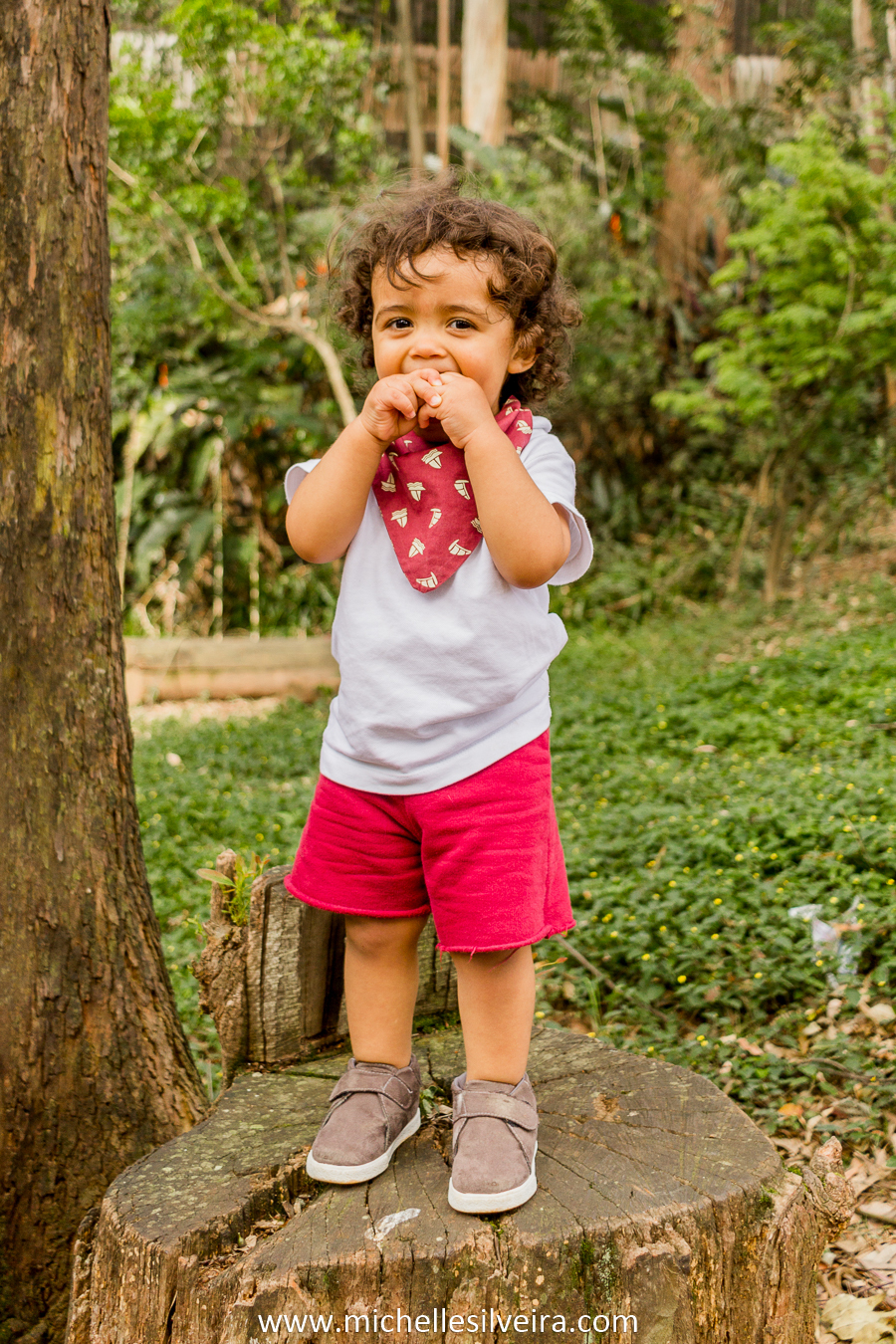 Ensaio fotográfico lifestyle de família no parque do paço em Diadema - sp