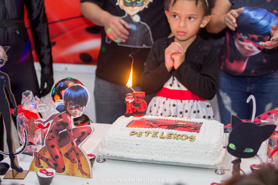 Fotografia de Festa Infantil 5 anos tema lady bug miraculous em são paulo