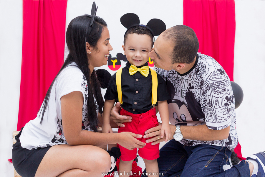 ensaio fotografico infantil tema mickey mouse - arthur 2 anos - em diadema - michellesilveirafotografia