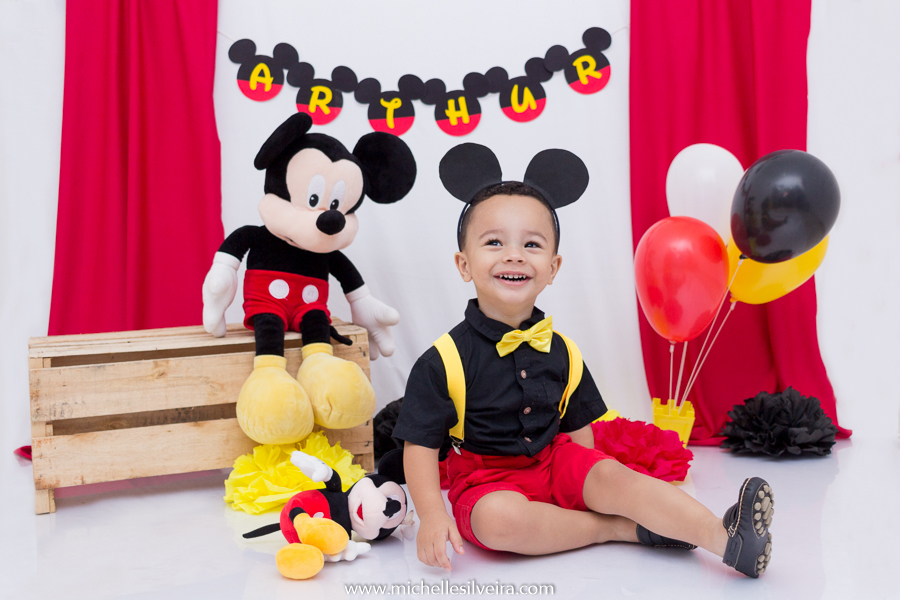 ensaio fotografico infantil tema mickey mouse - arthur 2 anos - em diadema - michellesilveirafotografia