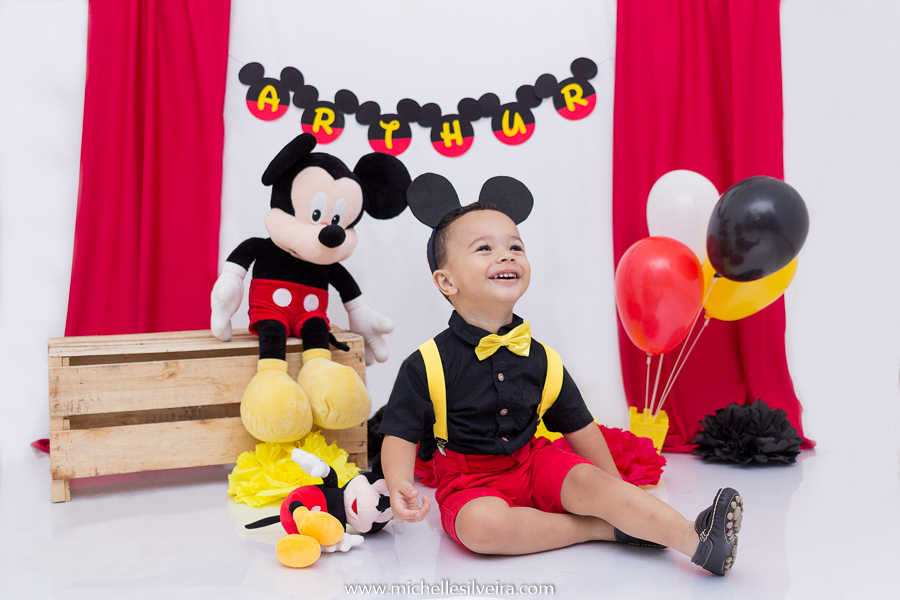 ensaio fotografico infantil tema mickey mouse - arthur 2 anos - em diadema - michellesilveirafotografia