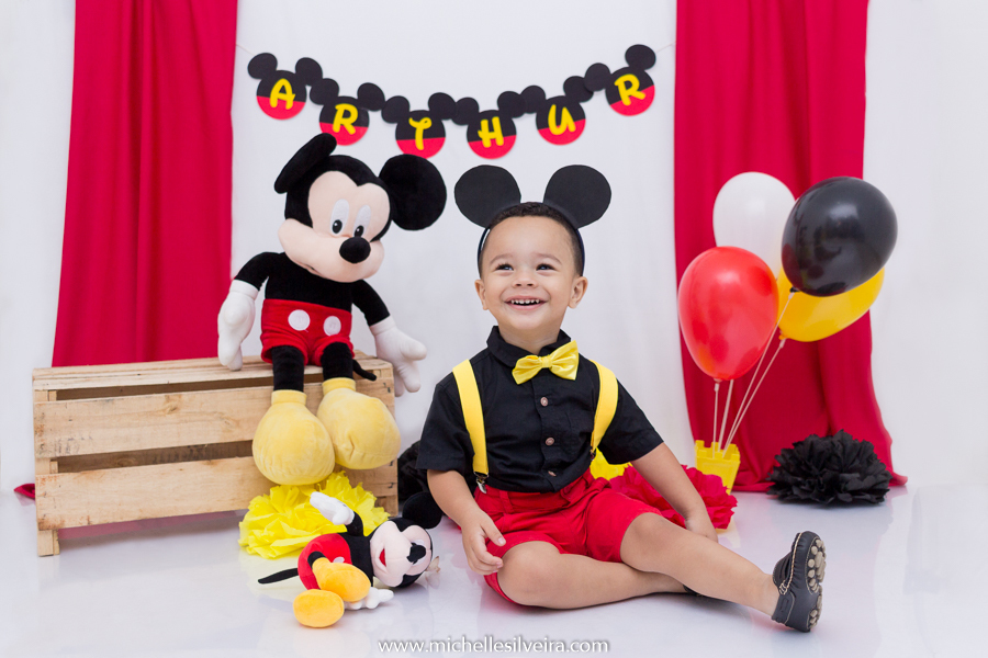 ensaio fotografico infantil tema mickey mouse - arthur 2 anos - em diadema - michellesilveirafotografia