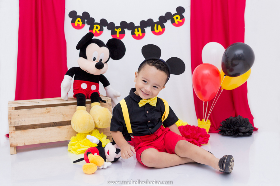 ensaio fotografico infantil tema mickey mouse - arthur 2 anos - em diadema - michellesilveirafotografia