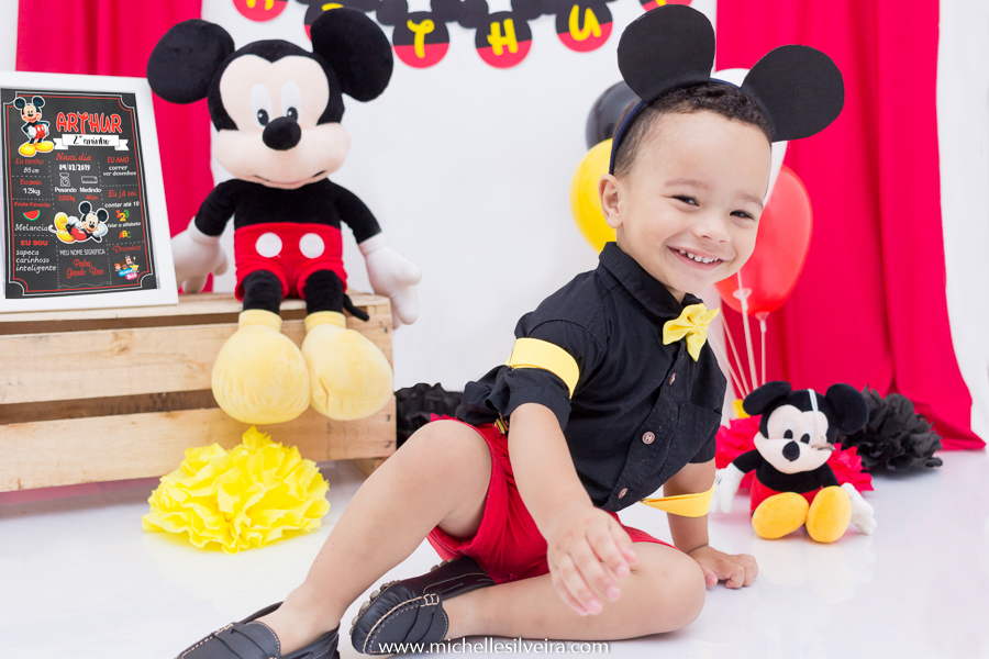 ensaio fotografico infantil tema mickey mouse - arthur 2 anos - em diadema - michellesilveirafotografia