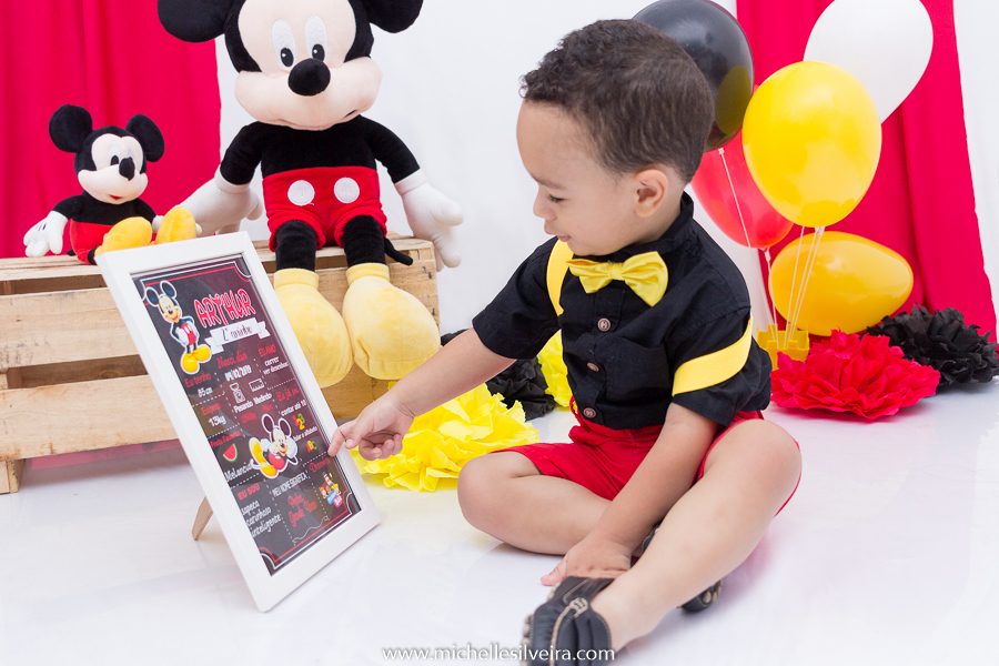 ensaio fotografico infantil tema mickey mouse - arthur 2 anos - em diadema - michellesilveirafotografia