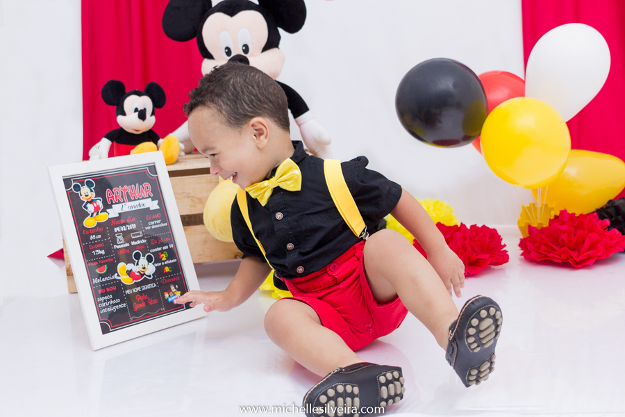 ensaio fotografico infantil tema mickey mouse - arthur 2 anos - em diadema - michellesilveirafotografia