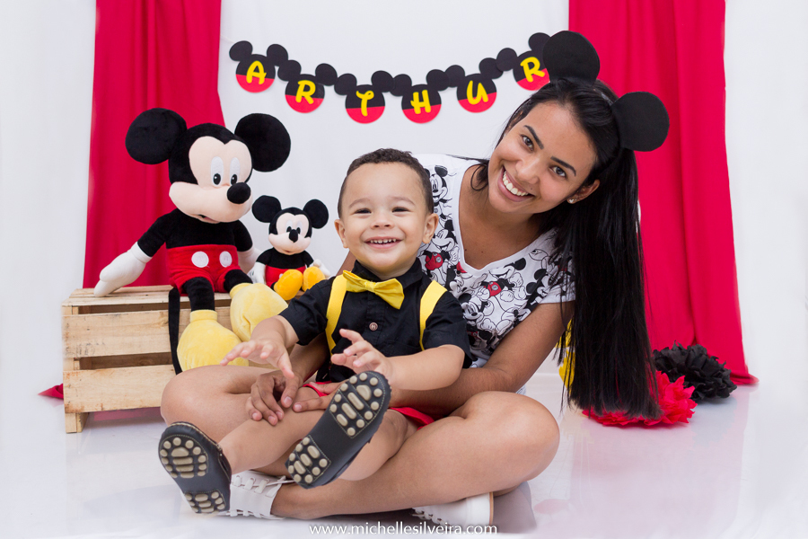 ensaio fotografico infantil tema mickey mouse - arthur 2 anos - em diadema - michellesilveirafotografia