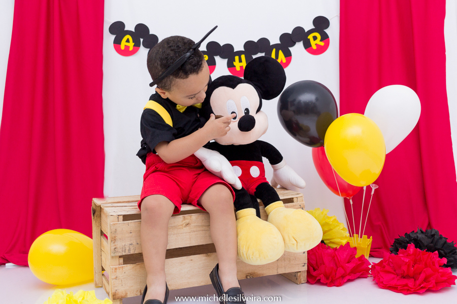 ensaio fotografico infantil tema mickey mouse - arthur 2 anos - em diadema - michellesilveirafotografia