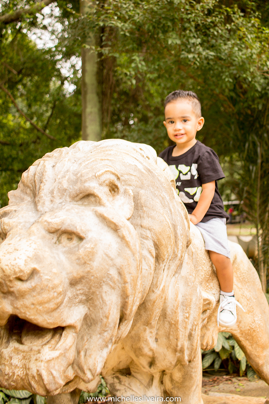 ensaio fotografico infantil - levi 2 anos - em parque do ibirapuera - michellesilveirafotografia