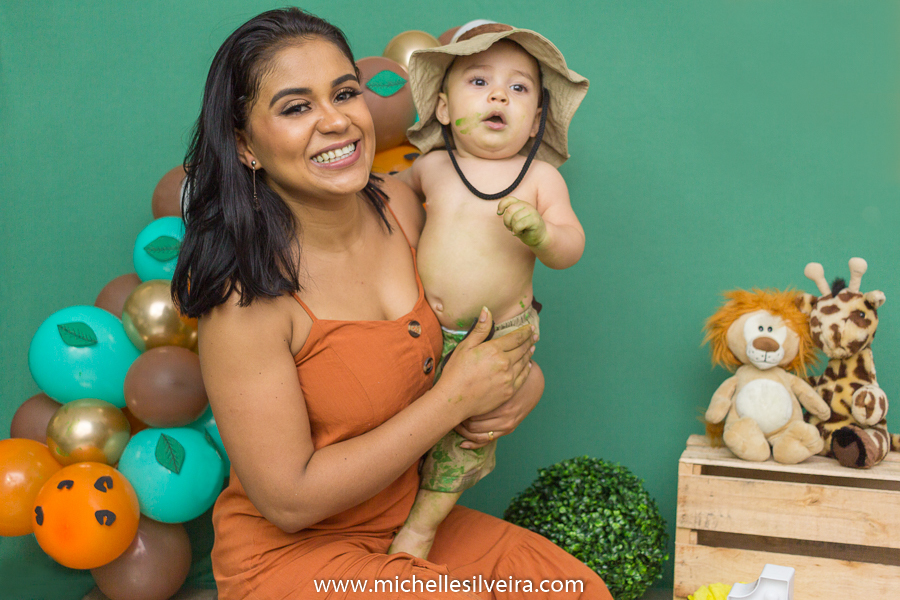 Smash the cake do Bernardo tema safari michelle silveira fotografia