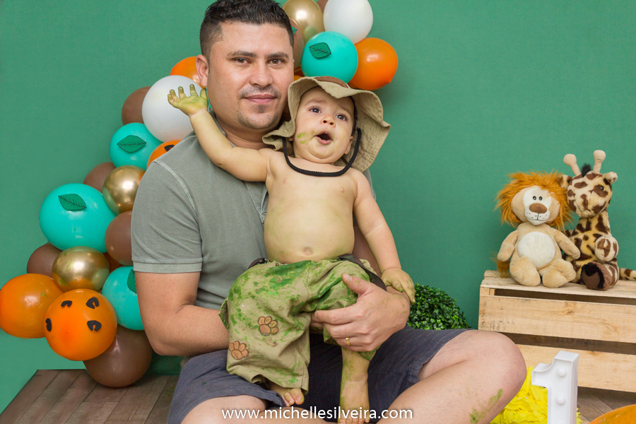 Smash the cake do Bernardo tema safari michelle silveira fotografia