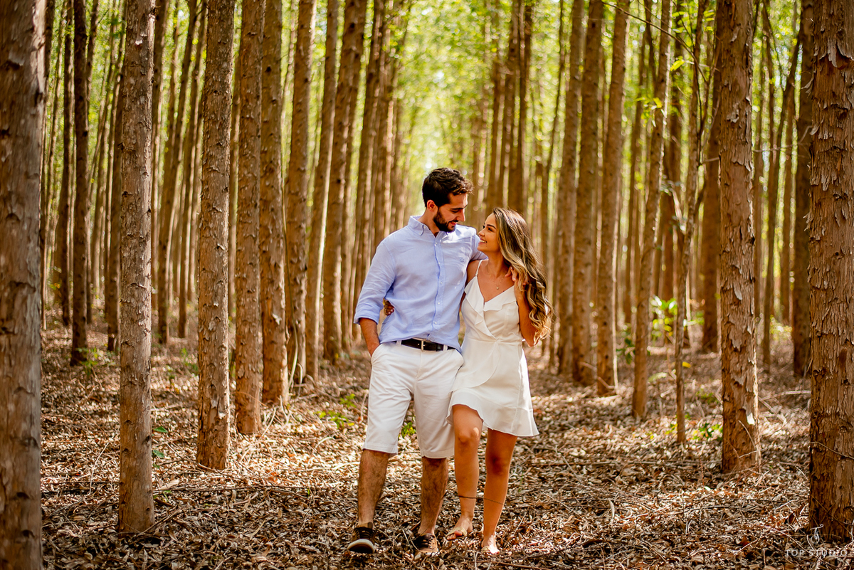 Ensaio pre casamento realizado no morro do paxixi em piraputanga #fotografo de casamento