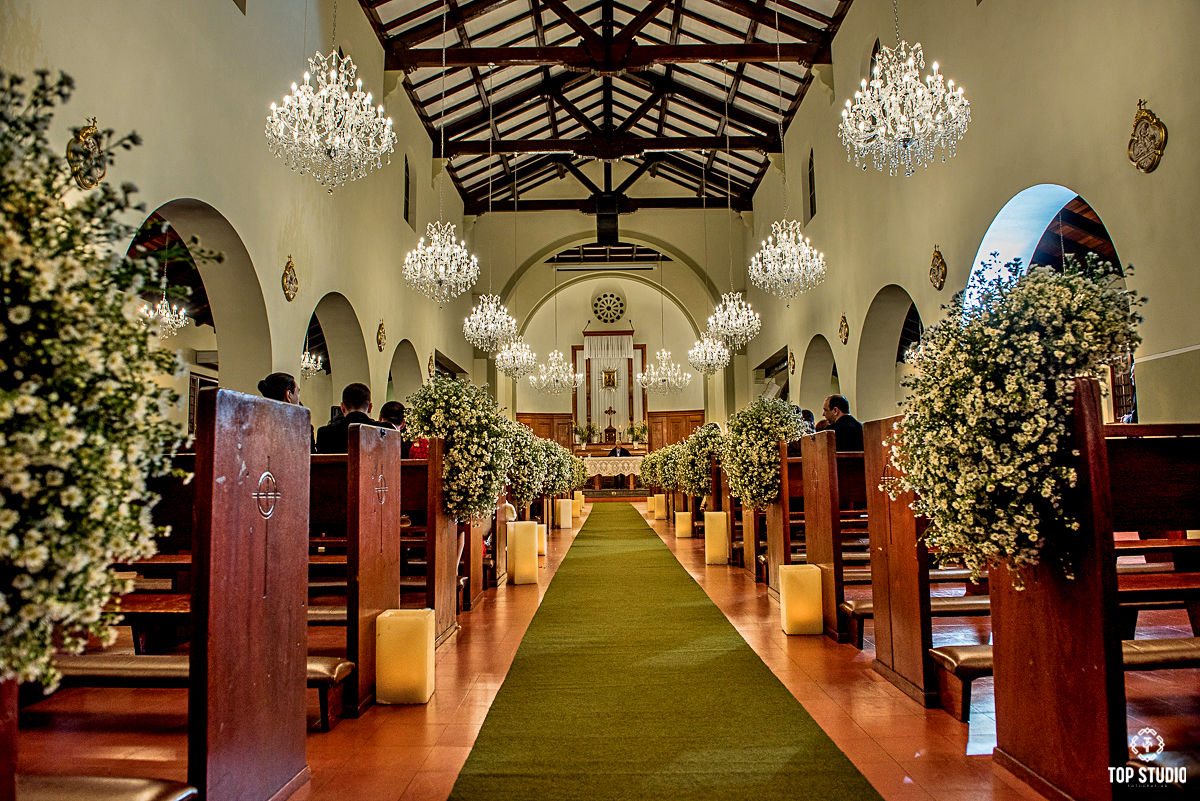 Decoração de casamento igreja