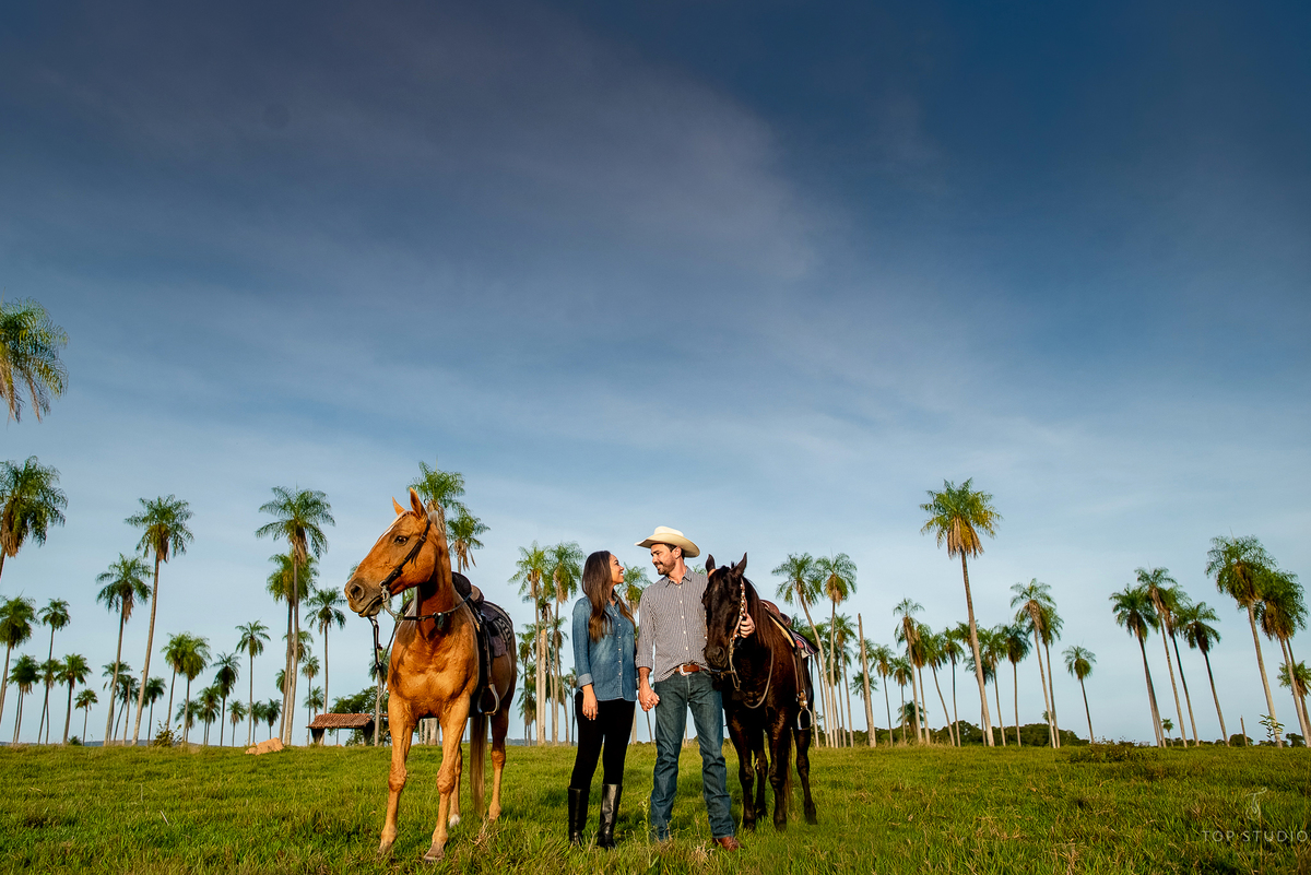 ensaio de casal com cavalos
ensaio country 
Aquidauana
ensaio pre casamento com cavalos