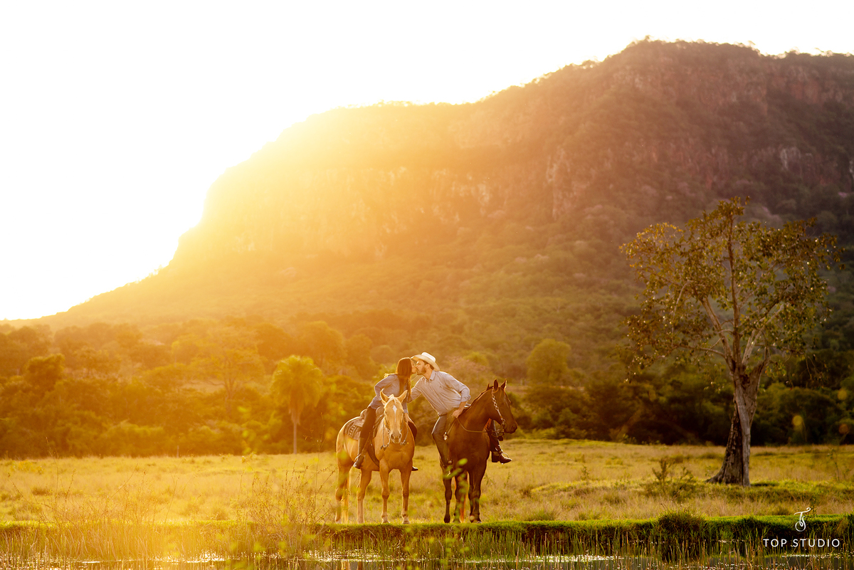 ensaio de casal com cavalos
ensaio country 
Aquidauana
ensaio pre casamento com cavalos