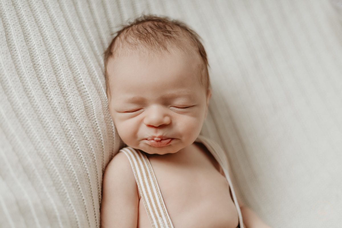 Ensaio Newborn - Pouso Alegre