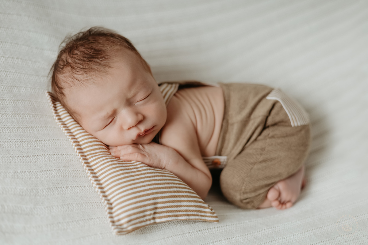 Ensaio Newborn - Pouso Alegre