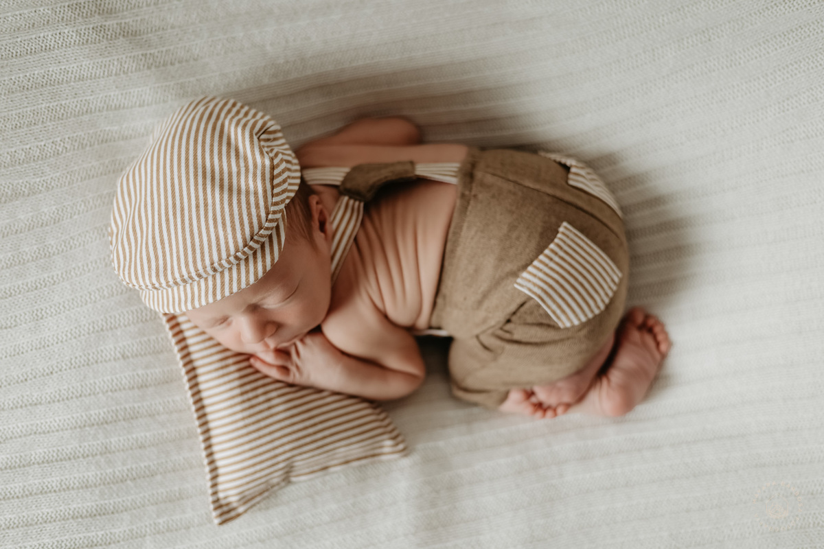 Ensaio Newborn - Pouso Alegre