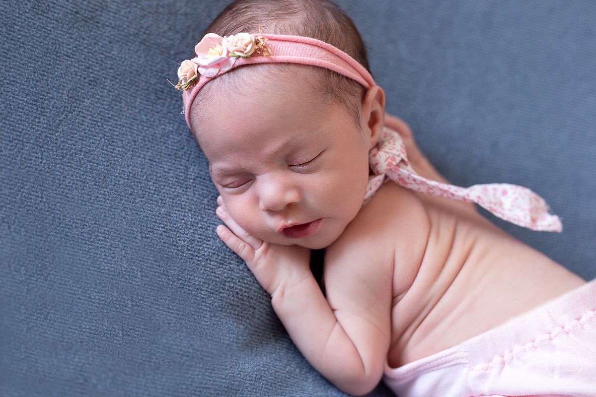 Os primeiros detalhes da Sophia e do Gabriel - Ensaio Newborn, Pouso Alegre, MG