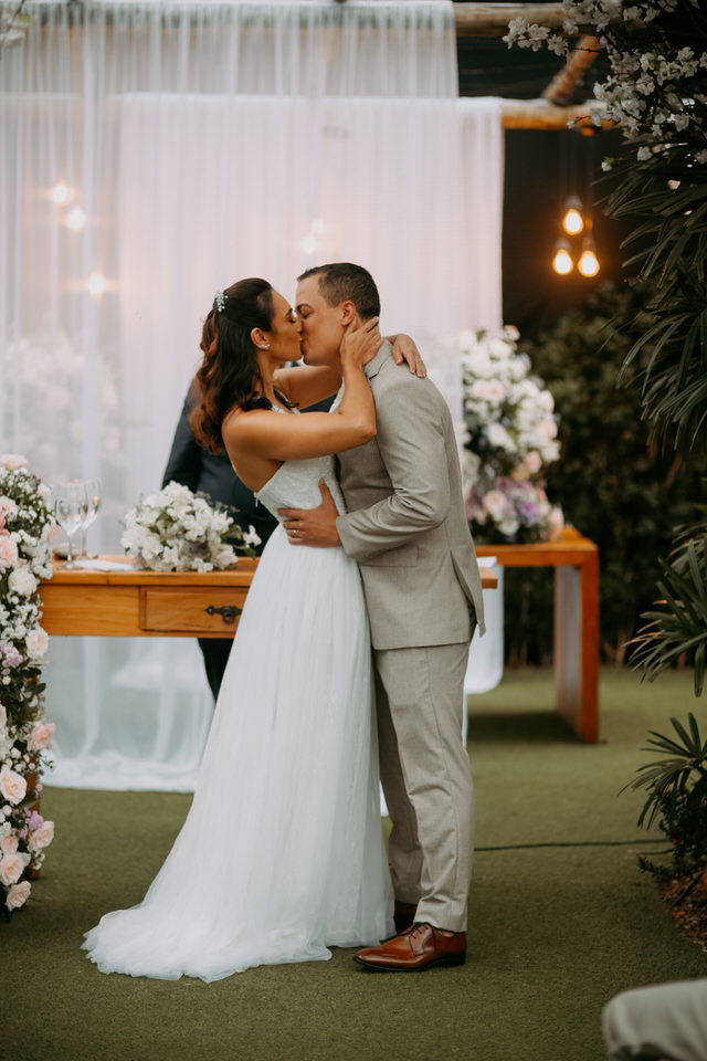 casamento-ao-entardecer-paisagem.