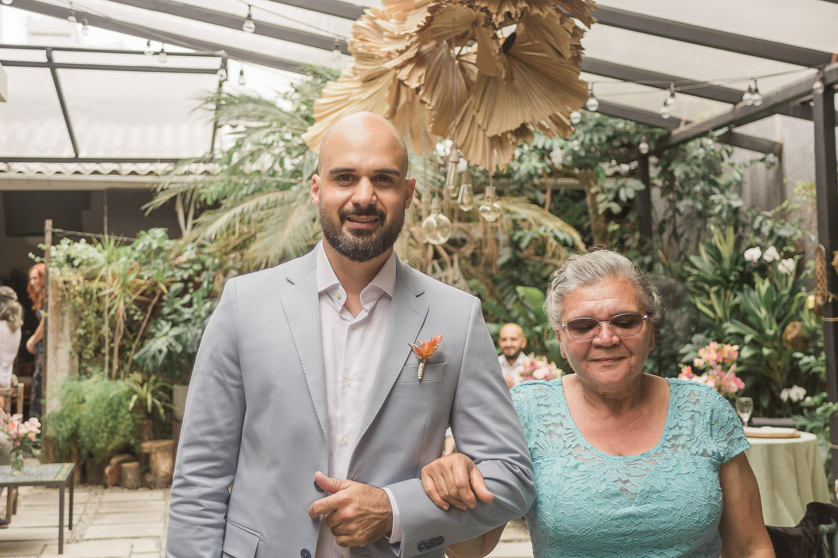 Casamento Mini Wedding da Nayara e Luiz no Casinha Le Julie em São Paulo/SP