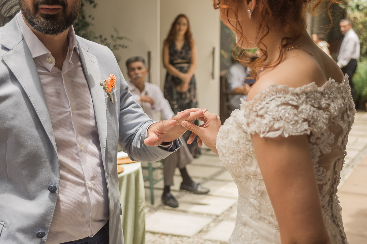 Casamento Mini Wedding da Nayara e Luiz no Casinha Le Julie em São Paulo/SP