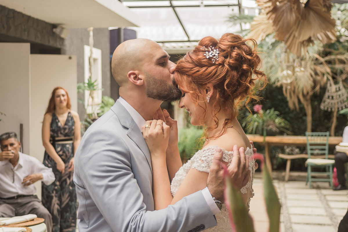 Casamento Mini Wedding da Nayara e Luiz no Casinha Le Julie em São Paulo/SP