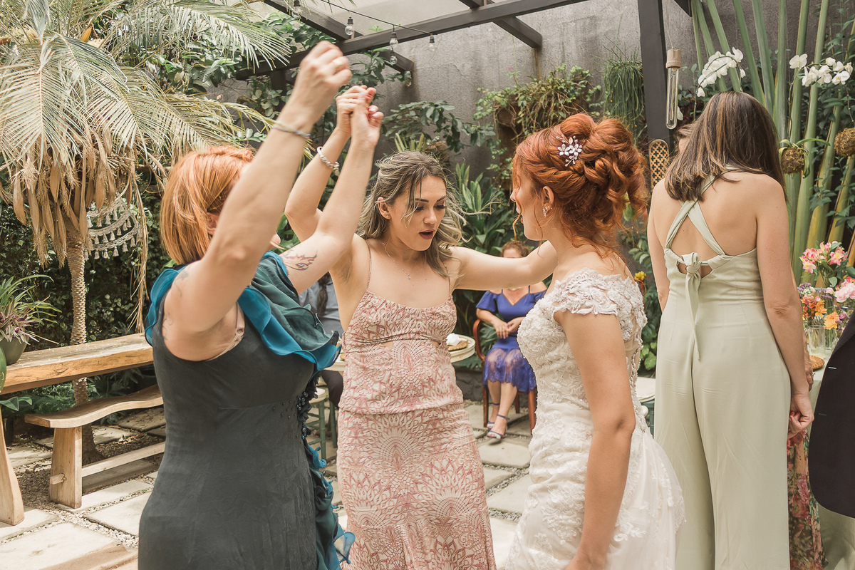 Casamento Mini Wedding da Nayara e Luiz no Casinha Le Julie em São Paulo/SP