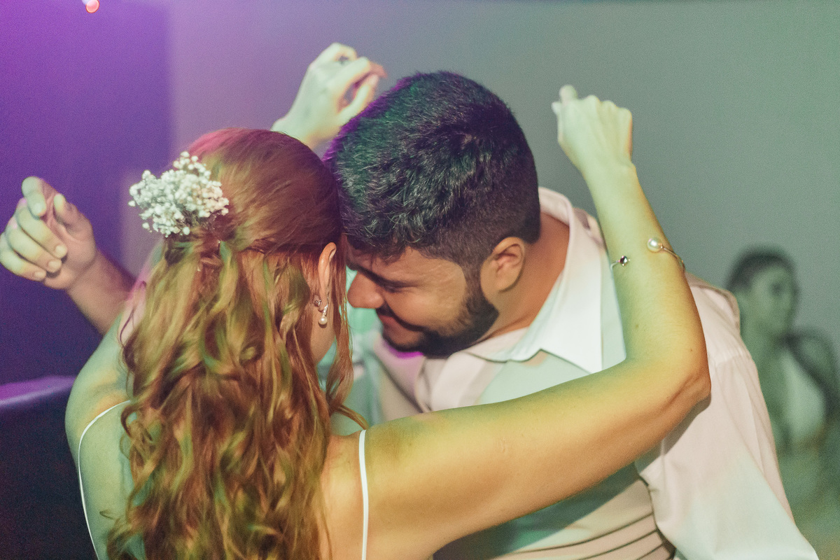 Casamento da Carol e Victor no Buffet Orion em Santos/SP