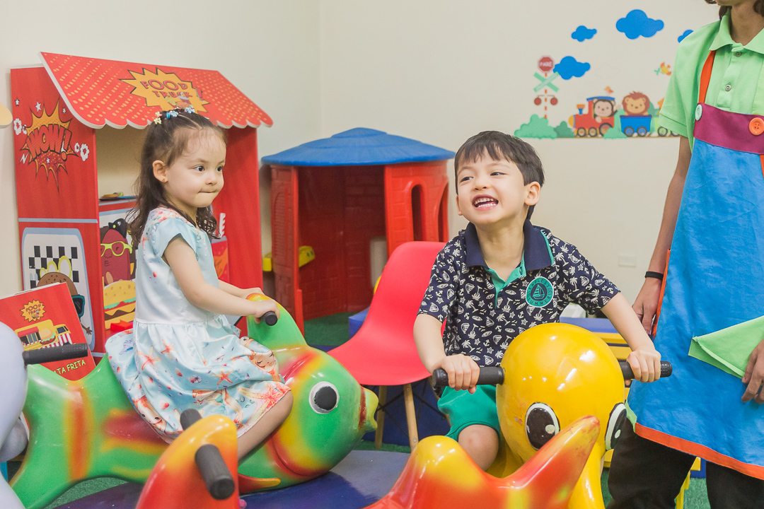 Aniversário infantil de 4 anos dos gêmeos Pedro e Larissa, Buffet Trelelê, Mooca - São Paulo/SP