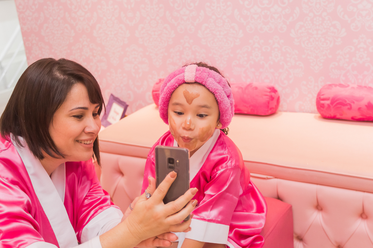 Aniversário infantil de 4 anos da Belinha, Spa Day no Pink Party em São Paulo/SP