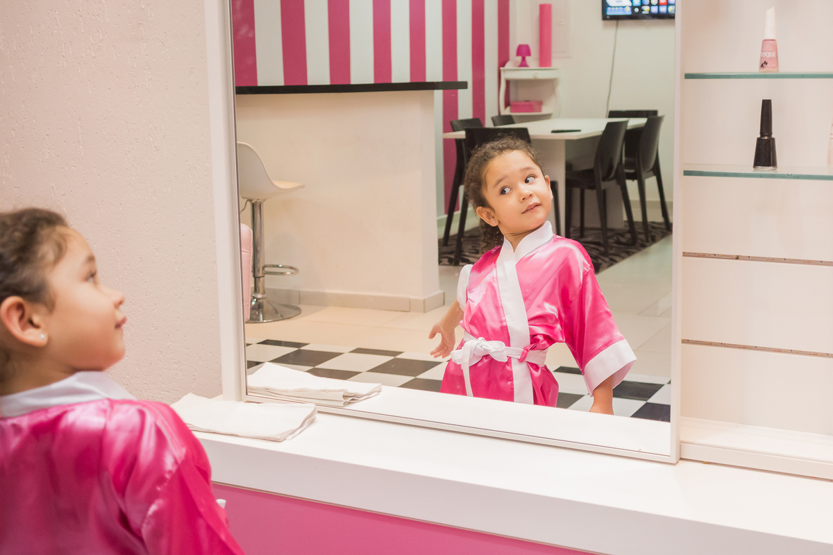 Aniversário infantil de 4 anos da Belinha, Spa Day no Pink Party em São Paulo/SP