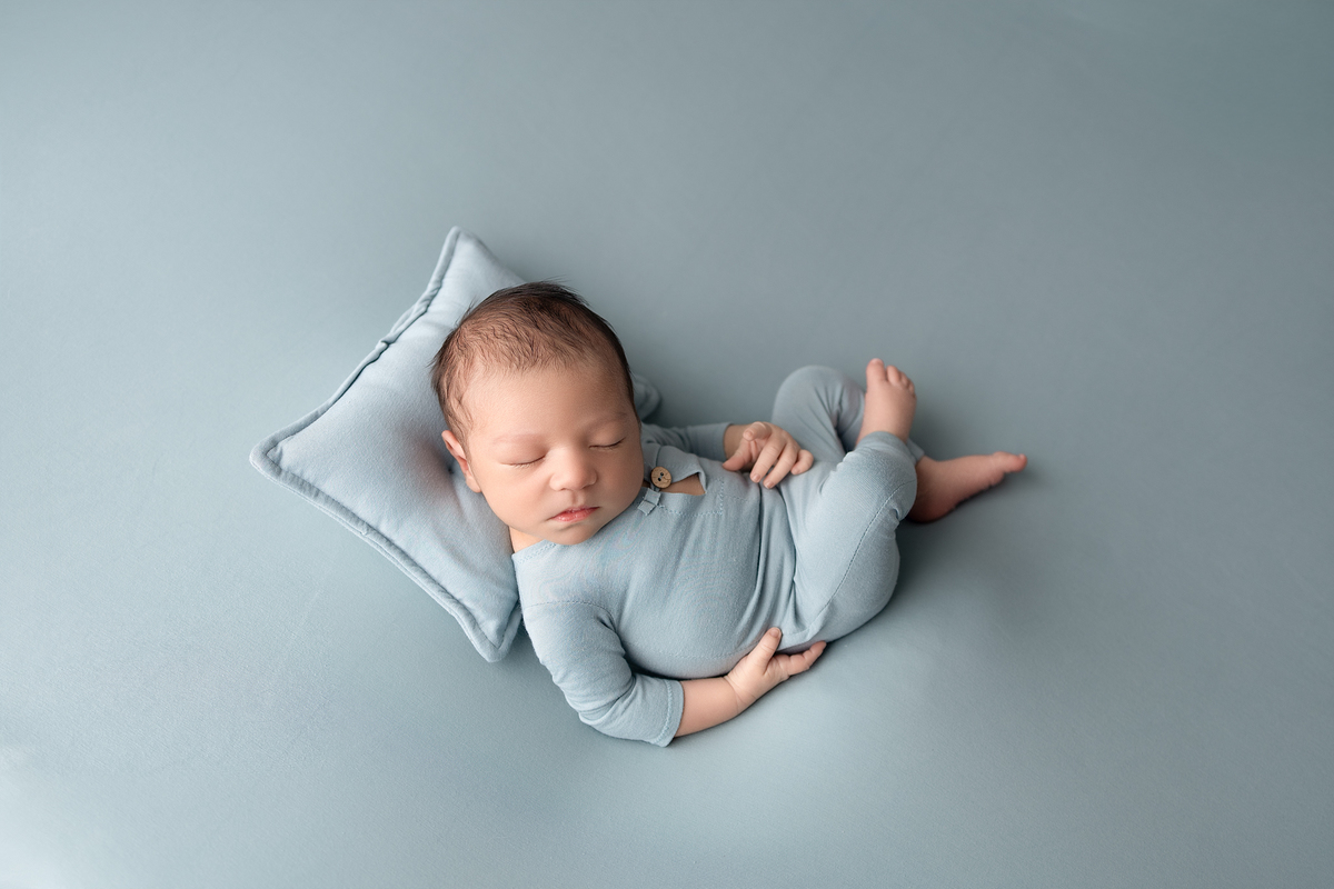 fotografia newborn estudio curitibafotografia newborn estudio curitiba