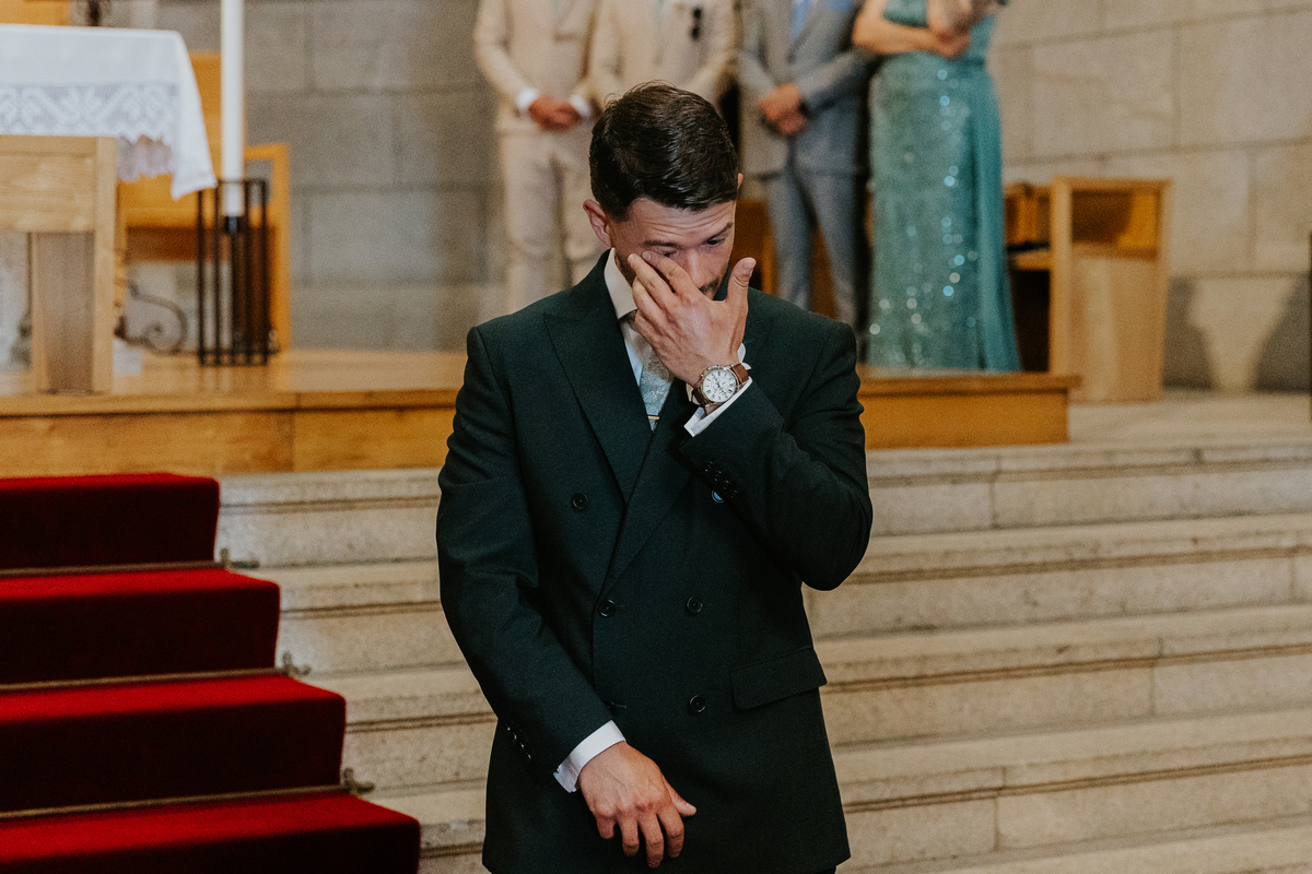 Reação noivo altar santa luzia