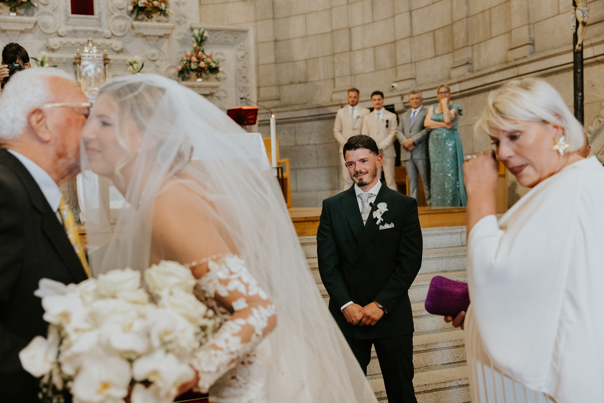 Chegada noiva casamento santa luzia viana