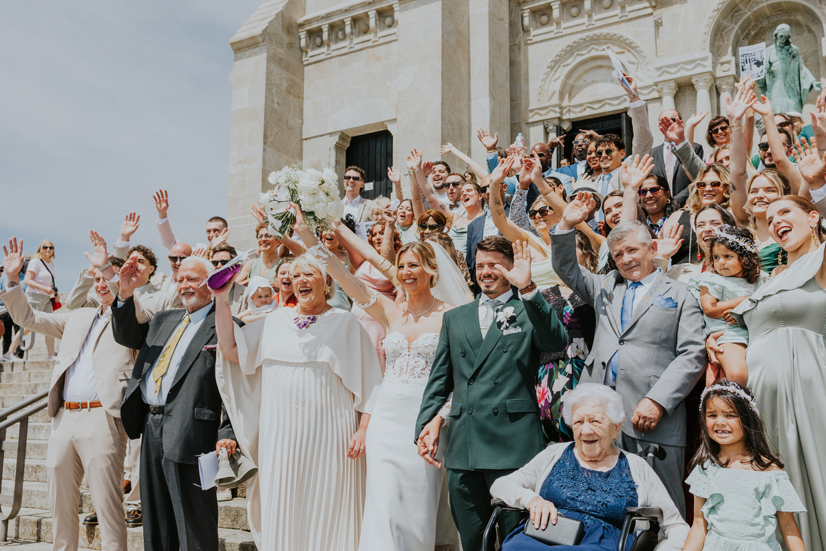 Beijo noivos casamento igreja santa luzia Viana do castelo