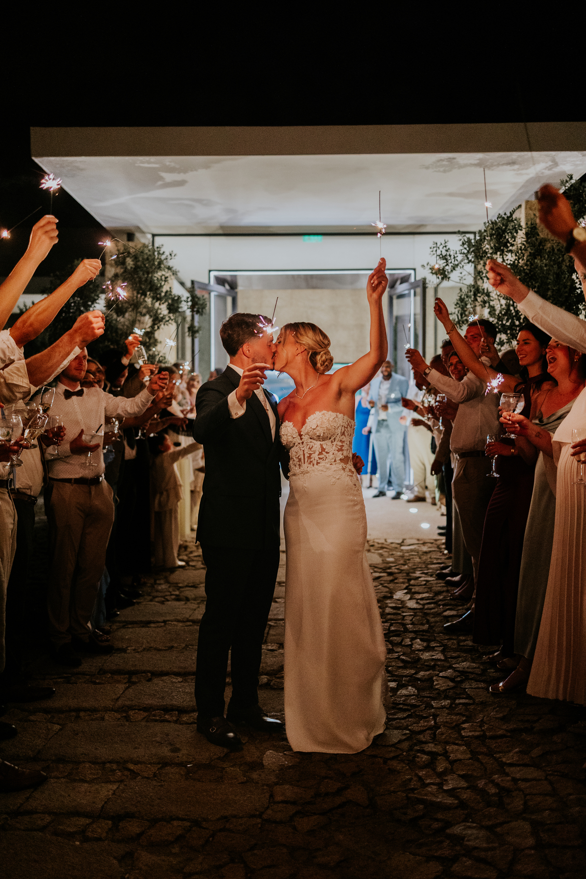 Festa casamento quinta do alferes bolo sparkles