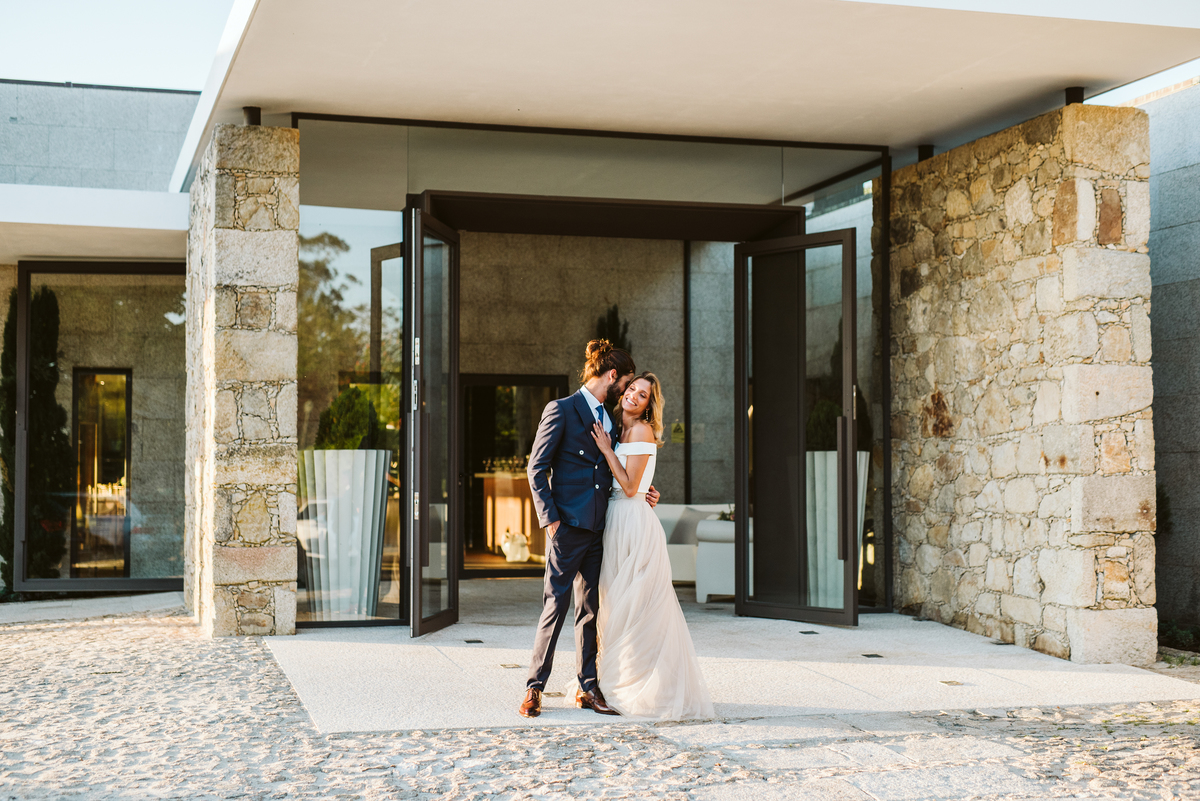 noivos casal casamento sessão quinta do alferes bouquet ramo flores  prassa cerimonia