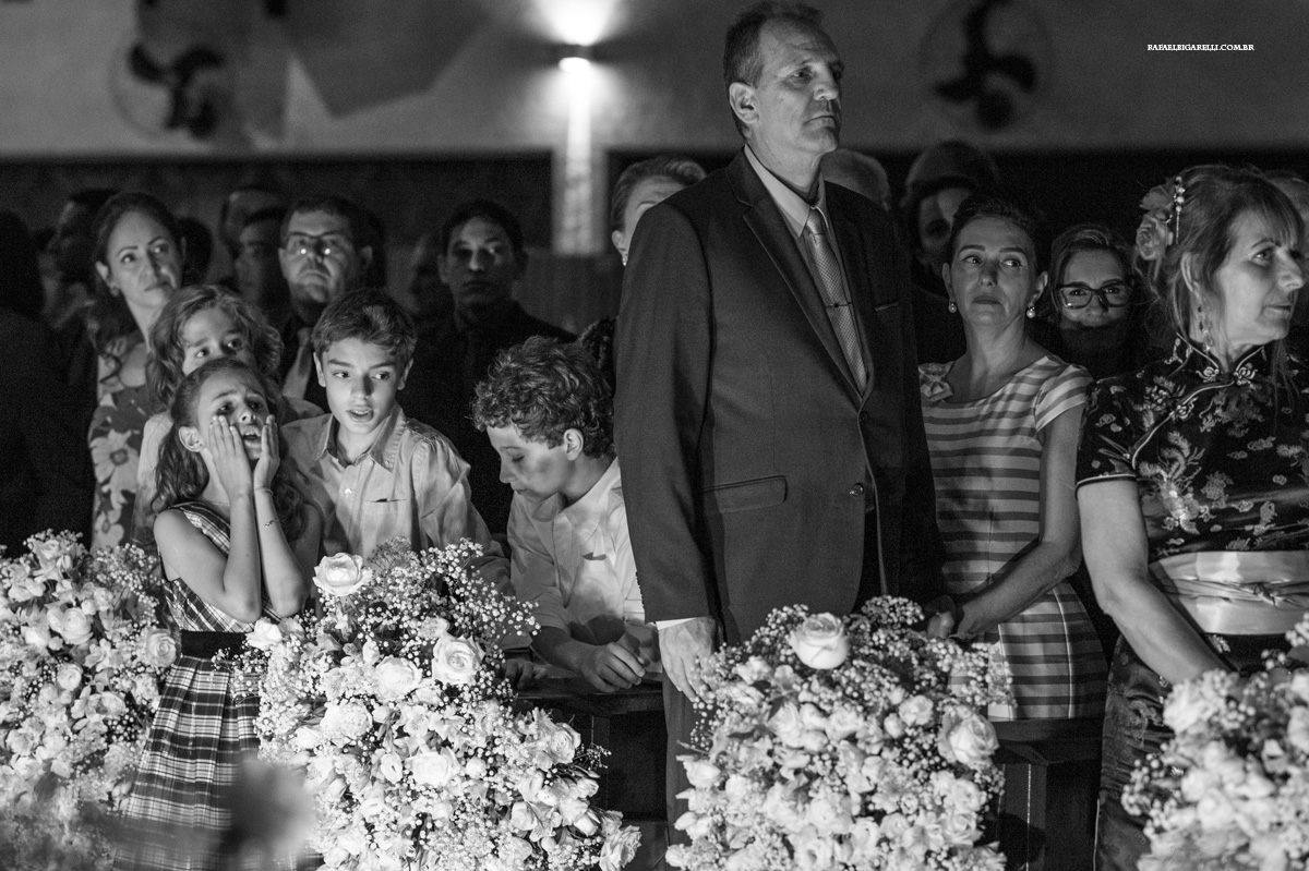 entrada da noiva criança