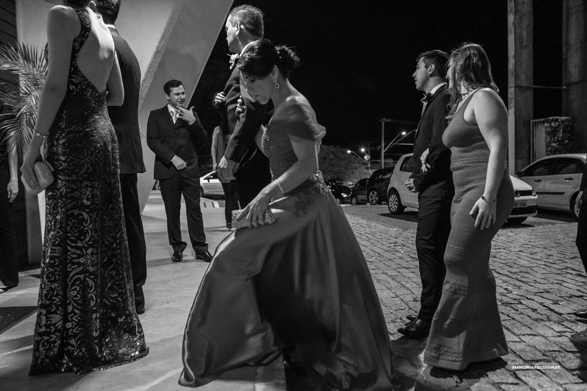 entrada do noivo padrinhos