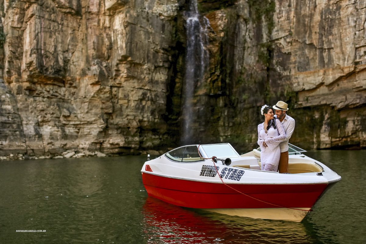 fotografia de casal em capitolio mg