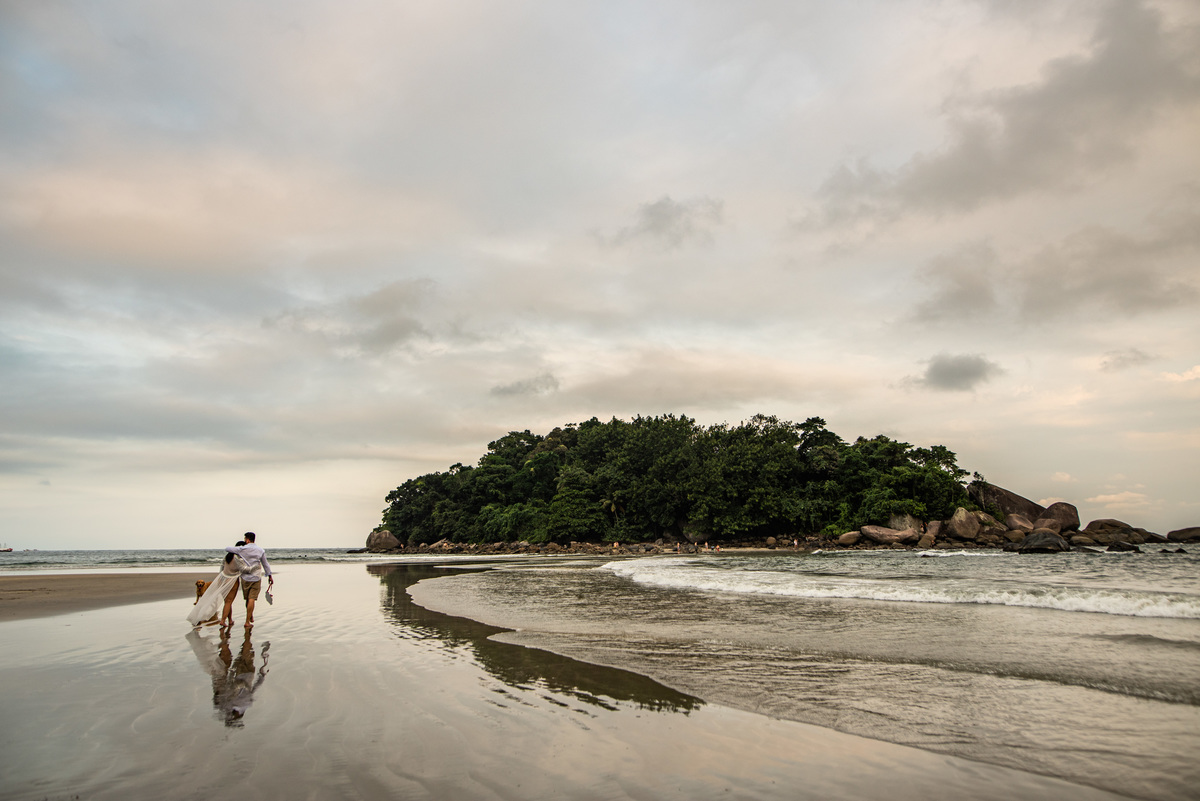 ensaio de casamento na praia