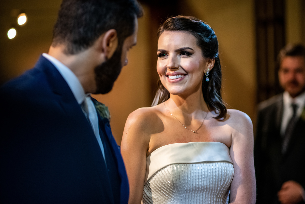 foto noivos no altar