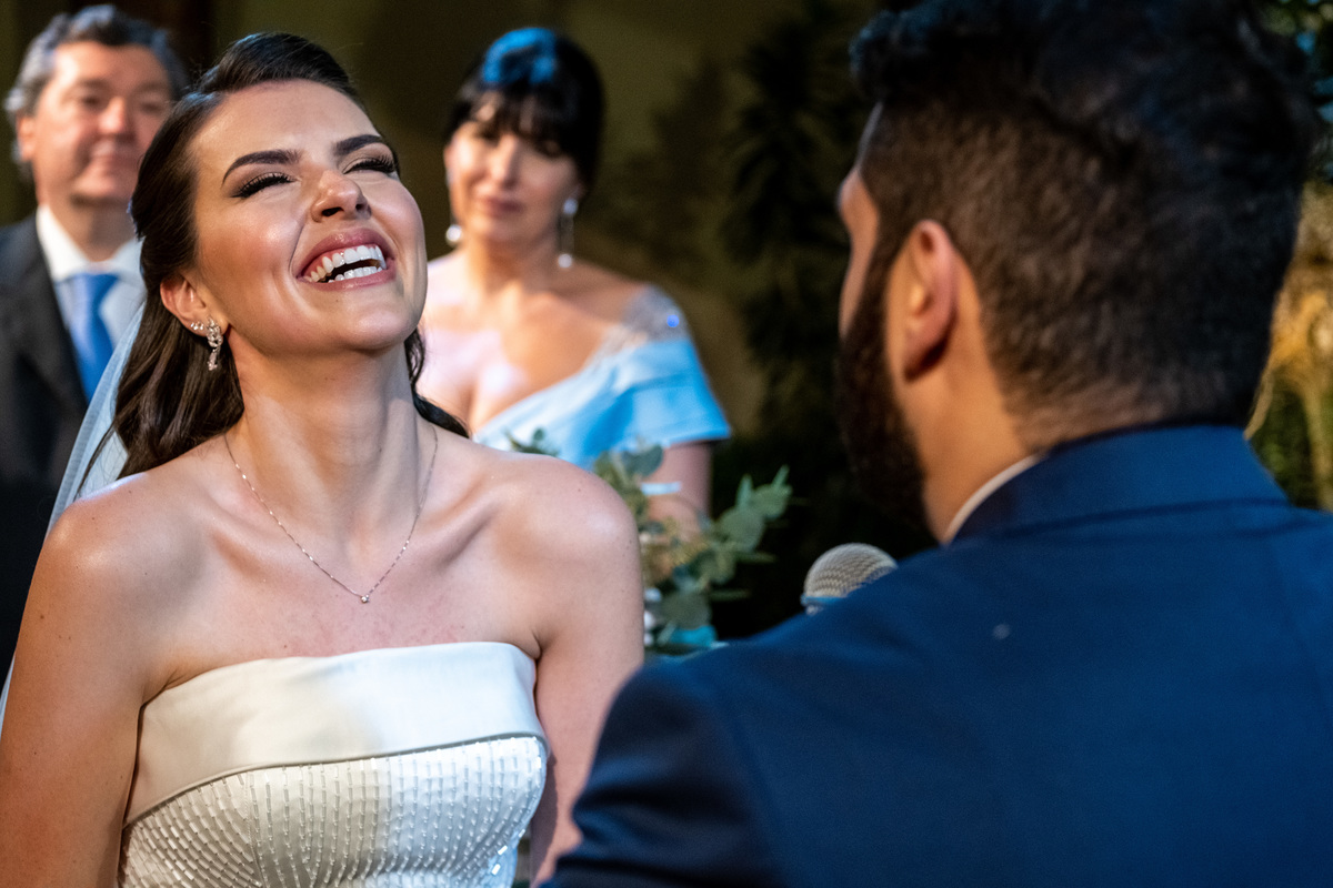 foto noivos no altar 