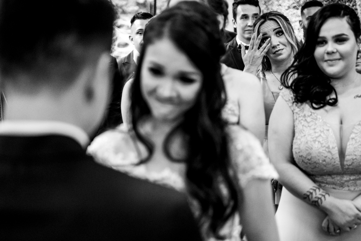 convidados emocionados